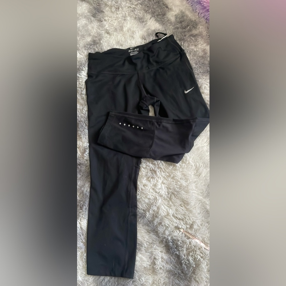 Nike Black Performance capri Leggings womens S